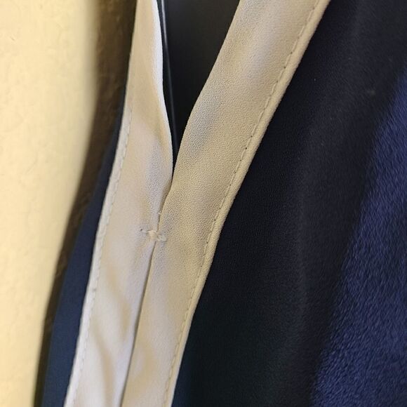 Elodie Navy Tank Top   - Picture 4 of 8